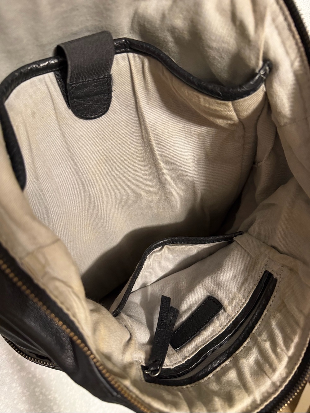 Black Woven Leather Backpack - Sleek Everyday Carry - Picture 8 of 9
